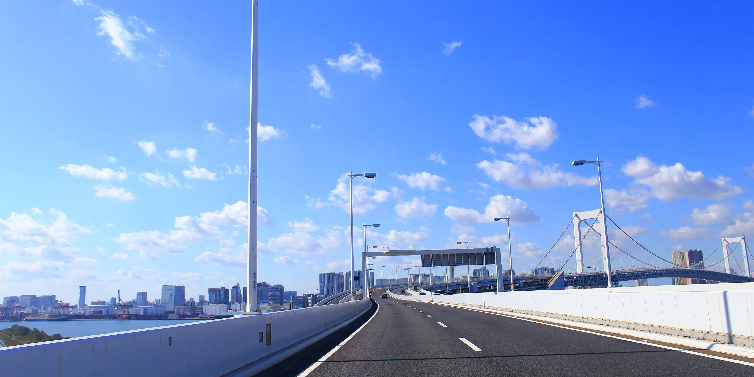 高速道路の画像